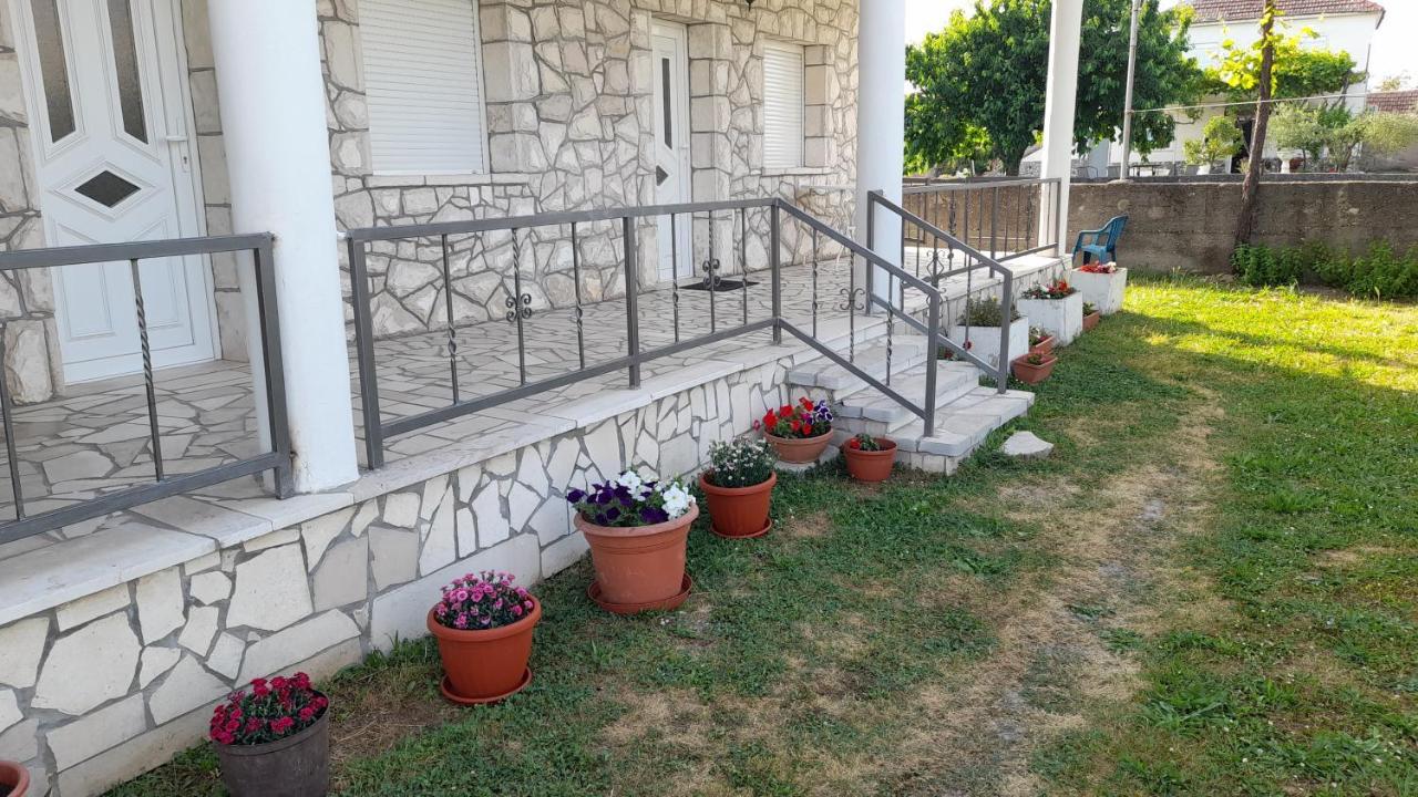 Kamena Kuca Family Rodin Appartement Čapljina Buitenkant foto