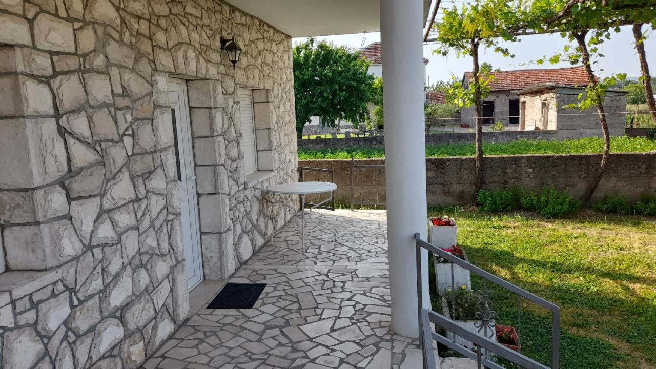 Kamena Kuca Family Rodin Appartement Čapljina Buitenkant foto