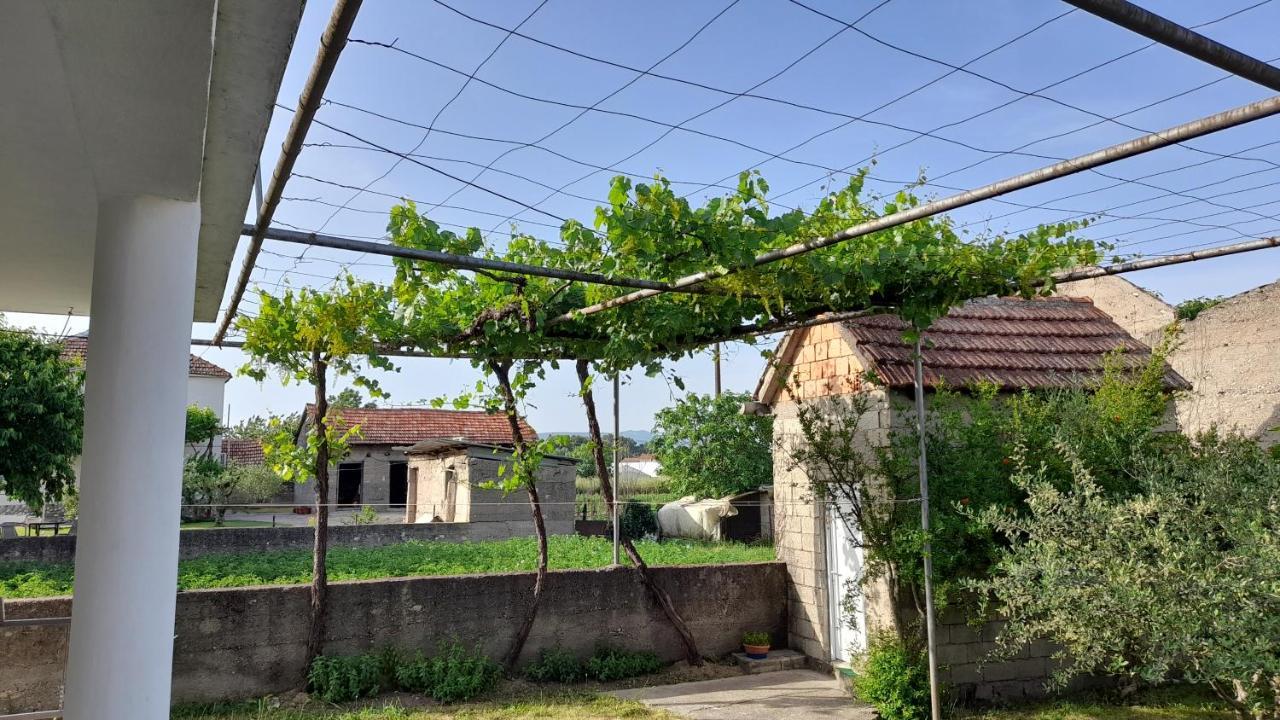 Kamena Kuca Family Rodin Appartement Čapljina Buitenkant foto