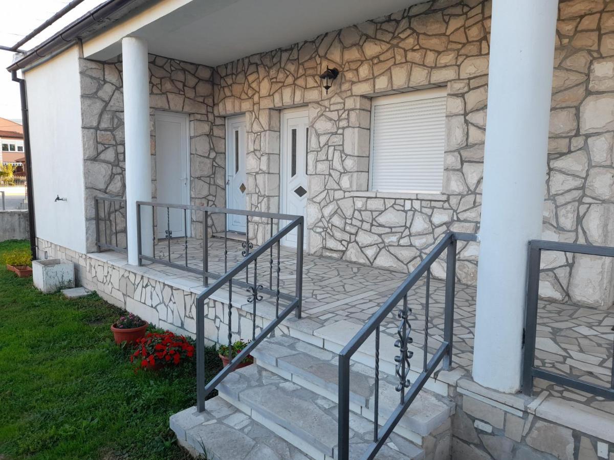 Kamena Kuca Family Rodin Appartement Čapljina Buitenkant foto
